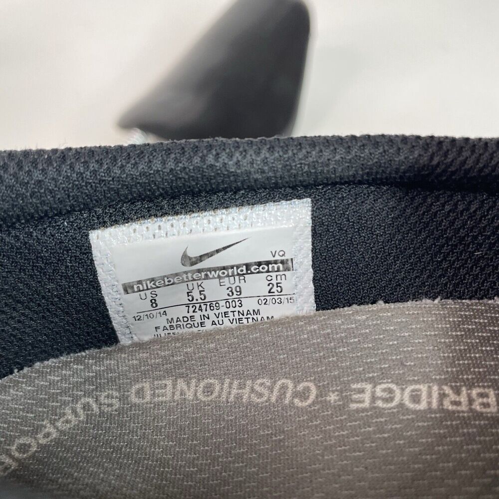 Nike Floral Toki Aloha Pack Womens Size 8 Athletic Shoes Sneakers 724769-003 - Picture 10 of 10